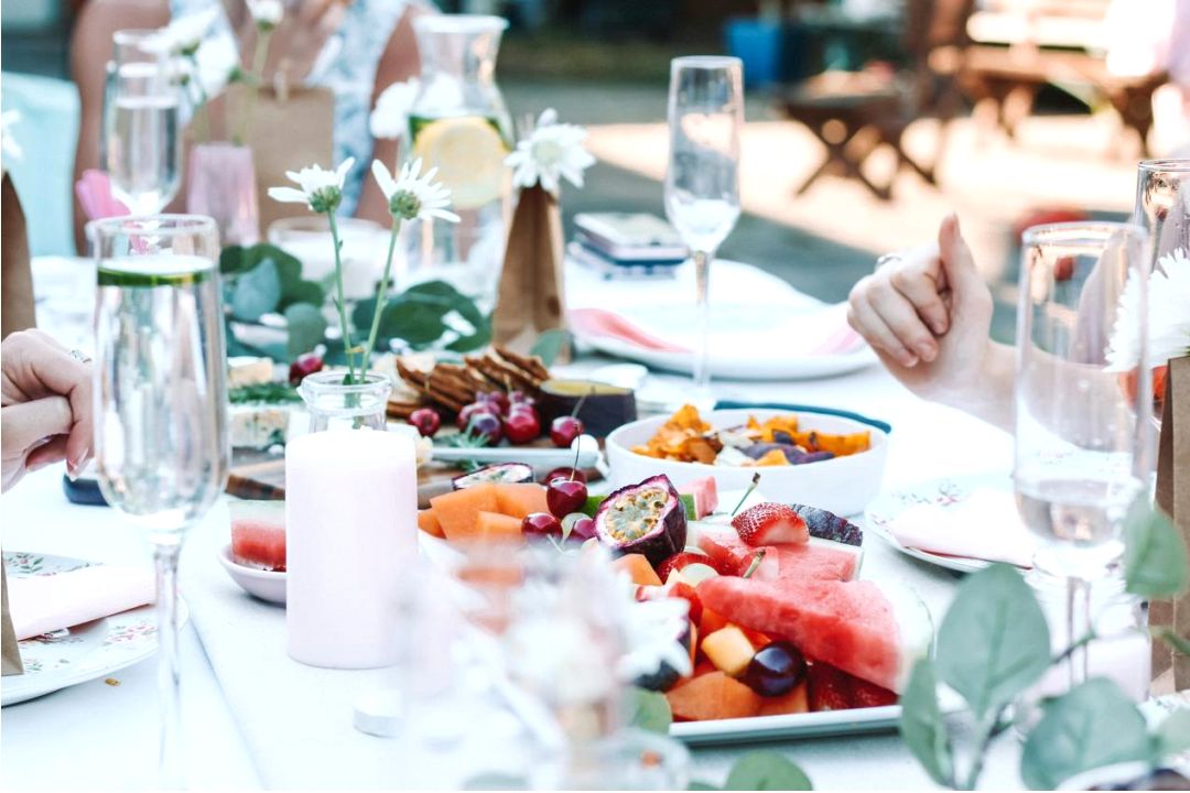 Rewards dining card